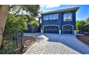 35 Caribbean Way, Ponce Inlet, FL 32127 Sold 12/27/24