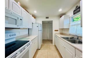 16 Golfs Edge F, West Palm Beach, FL 33417 Sold 02/20/25