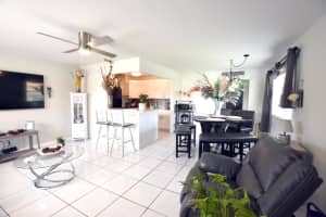 199 Seville I Drive, Delray Beach, FL 33446 Sold 03/11/25