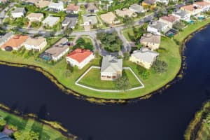 11690 SW Rockville Court, Port Saint Lucie, FL 34987 - MLS#R11033833