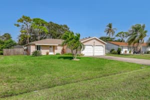 2361 SE Melaleuca Boulevard, Port Saint Lucie, FL 34952 Sold 12/03/24