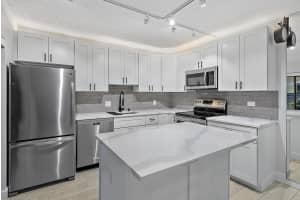 410 4th Terrace, Palm Beach Gardens, FL 33418, Sold 10/31/24