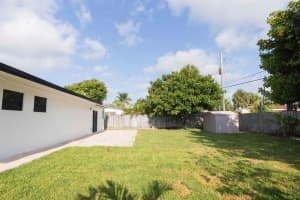 309 NW 30th Court, Wilton Manors, FL 33311 Sold 12/06/24