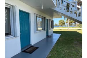 2204 Lake Osborne Drive 2, Lake Worth Beach, FL 33461 Sold 12/16/24