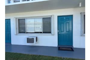 2204 Lake Osborne Drive 2, Lake Worth Beach, FL 33461 Sold 12/16/24