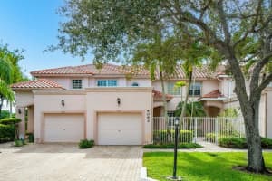 8082 Aberdeen Drive 101, Boynton Beach, FL 33472 Sold 05/19/25