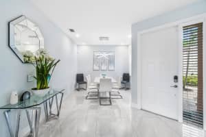 8082 Aberdeen Drive 101, Boynton Beach, FL 33472 Sold 05/19/25