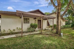 10088 Shadywood Place, Boynton Beach, FL 33437 Sold 08/07/25