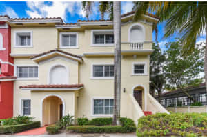 428 Bayfront Drive, Boynton Beach, FL 33435 Sold 06/26/25