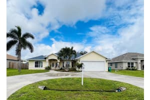 562 NW Turton Terrace, Port Saint Lucie, FL 34983 Sold 12/11/24
