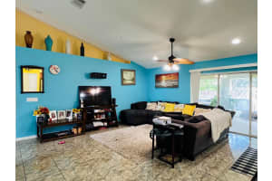 562 NW Turton Terrace, Port Saint Lucie, FL 34983 Sold 12/11/24