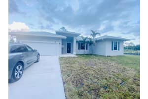 6490 Park Ln W, Wellington, FL 33449 Sold 01/22/25