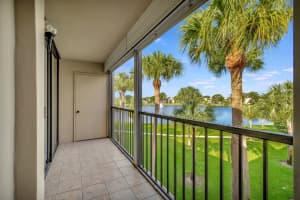 5370 Las Verdes Circle 309, Delray Beach, FL 33484 Sold 05/30/25