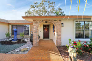 392 SW Butler Avenue, Port Saint Lucie, FL 34983 Sold 03/17/25