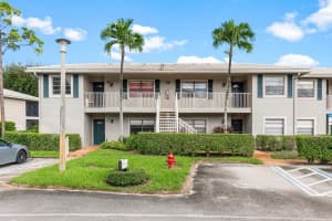 50 Stratford Lane W A, Boynton Beach, FL 33436 Sold 02/27/25