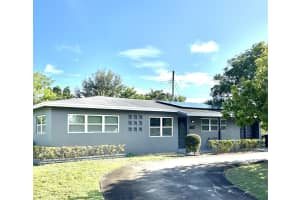 454 Flagler Boulevard, Lake Park, FL 33403 Sold 05/29/25