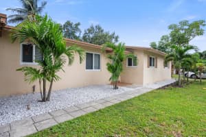 4713 NW 3rd Street, Plantation, FL 33317 Sold 01/13/25