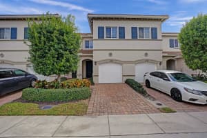 1120 Vermilion Drive, Lake Worth Beach, FL 33461 Sold 12/18/24