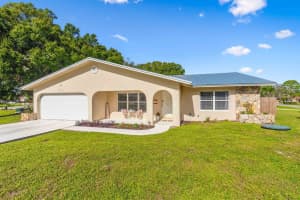 781 SE Evans Avenue, Port Saint Lucie, FL 34984 Sold 01/21/25