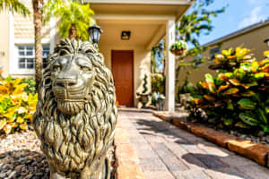 1963 SE Se Grand Drive, Port Saint Lucie, FL 34952 Sold 02/05/25