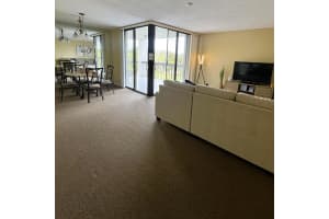 825 Egret Circle 410, Delray Beach, FL 33444 Sold 01/15/25