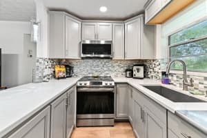 204 Ellesmere D, Deerfield Beach, FL 33442 - MLS#R11034608