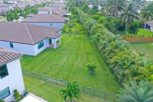 3187 Streng Lane, Royal Palm Beach, FL 33411 Sold 07/25/25