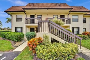 7094 Golf Colony Court 201, Lake Worth, FL 33467 Sold 03/14/25