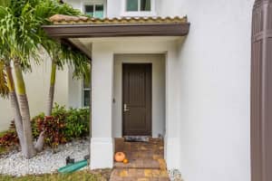 6843 Langdon Way, Lake Worth, FL 33463 Sold 01/22/25