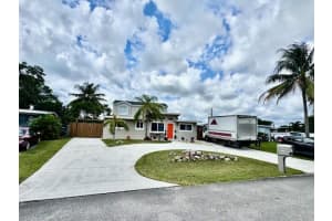 1943 Iris Road, West Palm Beach, FL 33415 - MLS#R11034818