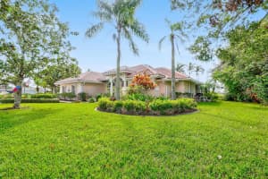 8137 SE Double Tree Drive, Hobe Sound, FL 33455 Sold 04/30/25