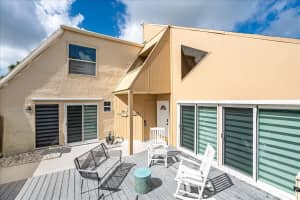 1100 SE Mitchell Avenue 102, Port Saint Lucie, FL 34952 Sold 01/29/25
