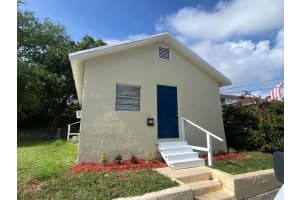 615 N Sapodilla Avenue, West Palm Beach, FL 33403 Sold 01/03/25