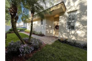 328 SE Bloxham Way, Stuart, FL 34997 Sold 06/26/25