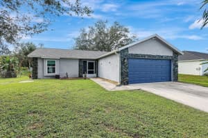 552 SW Lawler Avenue, Port Saint Lucie, FL 34953 Sold 02/21/25