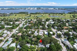 410 N Ocean Breeze, Lake Worth Beach, FL 33460 Sold 12/26/24