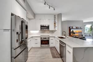 804 E Windward Way, Lantana, FL 33462, Sold 11/07/24