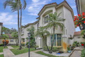 411 NW 108 Ter Terrace 411, Pembroke Pines, FL 33026 Sold 04/07/25