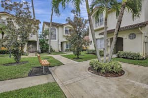 411 NW 108 Ter Terrace 411, Pembroke Pines, FL 33026 Sold 04/07/25