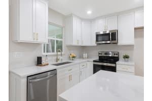 705 Wentworth Street, Sebastian, FL 32958 Sold 01/24/25