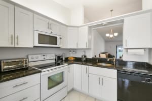 1019 Green Pine Boulevard F, West Palm Beach, FL 33409 Sold 01/13/25