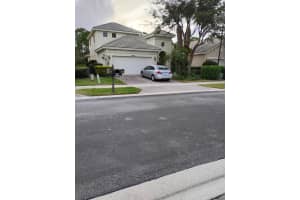 5832 SE 5832 Se Crooked Oak Avenue, Hobe Sound, FL 33455 Sold 09/22/25