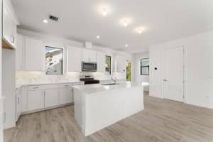 950 SW Prairie Avenue, Palm City, FL 34990 Sold 07/25/25