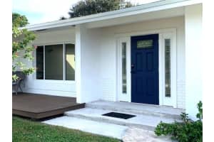 140 SE 28th Court, Boynton Beach, FL 33435 Sold 02/14/25