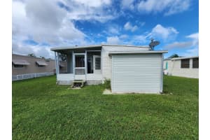 8 Del Sol, Port Saint Lucie, FL 34952 Sold 01/08/25