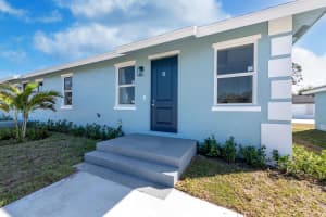 248 Rotonda Boulevard W, Rotonda West, FL 33947 - MLS#R11035276