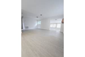 560 SE 2nd Terrace, Pompano Beach, FL 33060 Sold 12/30/24