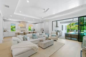 255 NE 15th Street, Delray Beach, FL 33444 Sold 01/28/25