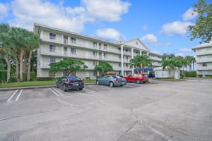 2401 Village Boulevard 401, West Palm Beach, FL 33409 Sold 07/21/25