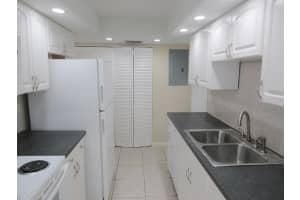 7903 NW 67th Avenue, Tamarac, FL 33321 Sold 03/17/25